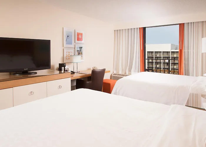 Sheraton Orlando Lake Buena Vista Resort Near Disney Springs